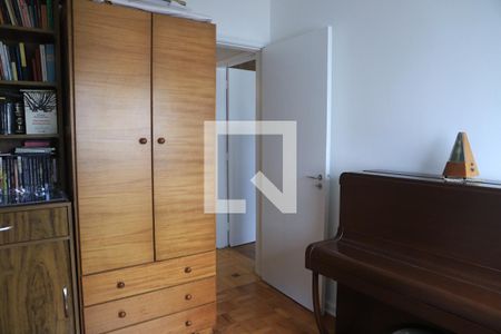 Apartamento à venda com 97m², 2 quartos e 1 vagaQuarto 2
