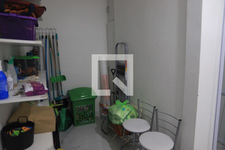 Apartamento à venda com 97m², 2 quartos e 1 vagaÁrea de Serviço