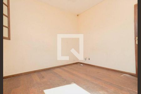 Casa à venda com 150m², 3 quartos e 2 vagasQuarto 2