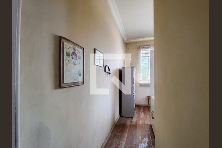 Casa à venda com 300m², 4 quartos e 4 vagasEscritório