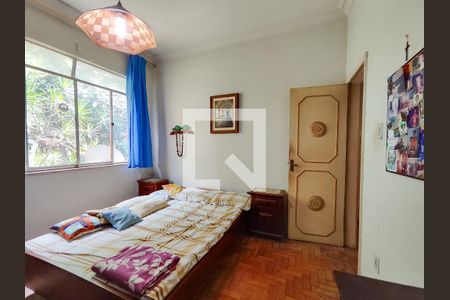 Casa à venda com 300m², 4 quartos e 4 vagasQuarto 2