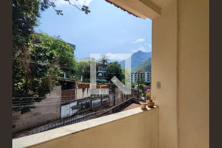 Casa à venda com 300m², 4 quartos e 4 vagasCozinha