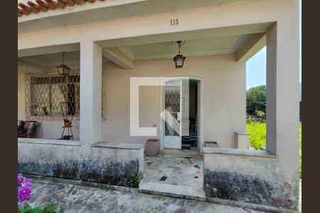 Casa à venda com 300m², 4 quartos e 4 vagasEntrada