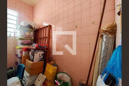 Casa à venda com 300m², 4 quartos e 4 vagasBanheiro 3