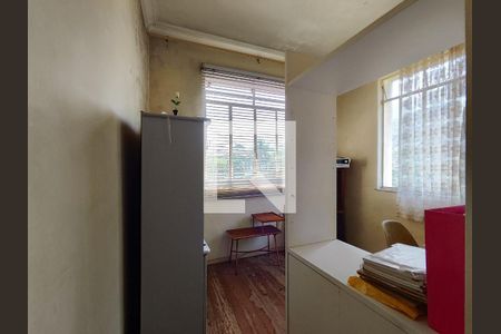 Casa à venda com 300m², 4 quartos e 4 vagasEscritório