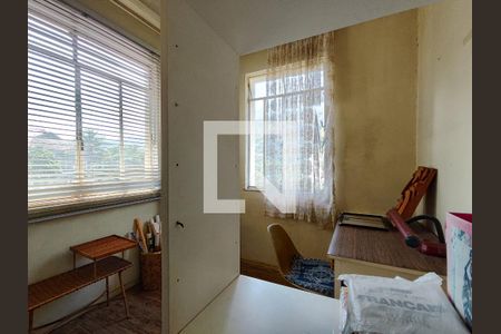 Casa à venda com 300m², 4 quartos e 4 vagasEscritório