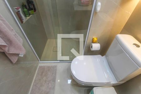 Apartamento à venda com 78m², 2 quartos e 1 vaga Apartamento à venda com 78m², 2 quartos e 1 vagaBanheiro