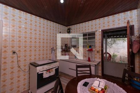 Casa à venda com 260m², 4 quartos e 1 vagaCozinha