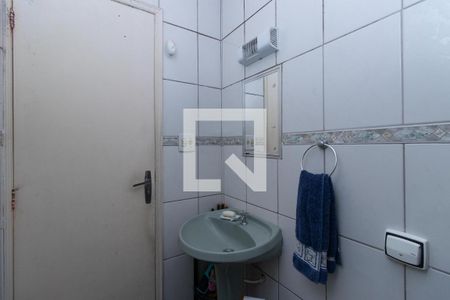 Casa à venda com 260m², 4 quartos e 1 vagaBanheiro
