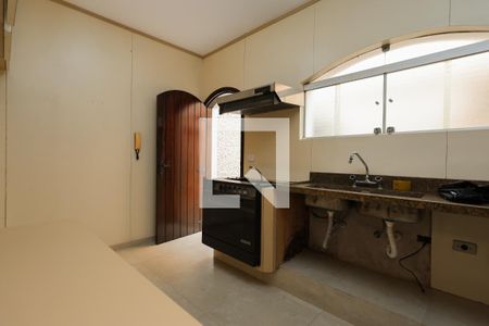 Casa para alugar com 158m², 3 quartos e 2 vagas Casa para alugar com 158m², 3 quartos e 2 vagasCozinha