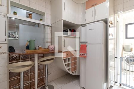 Apartamento à venda com 95m², 3 quartos e 2 vagasCozinha