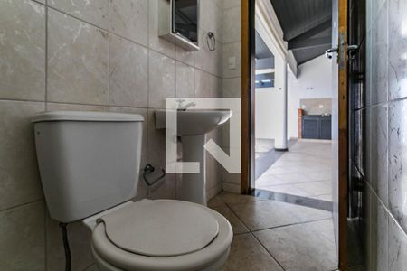 Casa para alugar com 297m², 3 quartos e 2 vagasBanheiro 