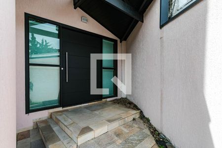 Casa para alugar com 297m², 3 quartos e 2 vagasEntrada Social 