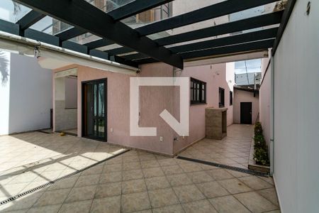 Casa para alugar com 297m², 3 quartos e 2 vagasQuintal 