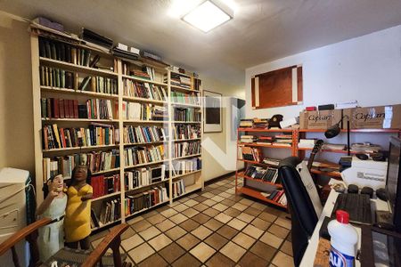 Apartamento à venda com 137m², 3 quartos e 2 vagasEscritório