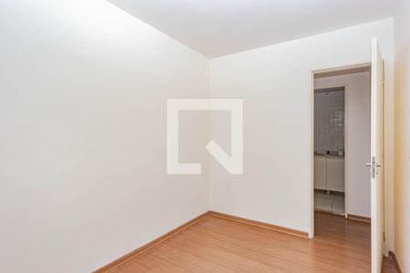 Quarto 1 de apartamento para alugar com 2 quartos, 55m² em Vila Moraes, São Paulo