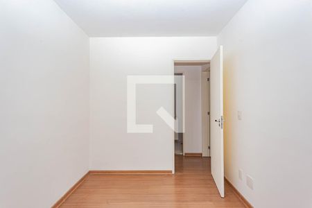 Quarto 1 de apartamento para alugar com 2 quartos, 55m² em Vila Moraes, São Paulo