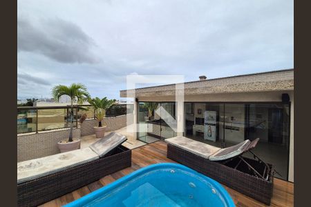 Apartamento à venda com 301m², 4 quartos e 3 vagasÁrea externa