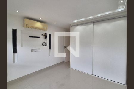 Apartamento à venda com 301m², 4 quartos e 3 vagasQuarto 2