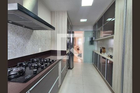 Apartamento à venda com 301m², 4 quartos e 3 vagasCozinha