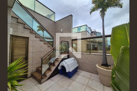 Apartamento à venda com 301m², 4 quartos e 3 vagasVaranda