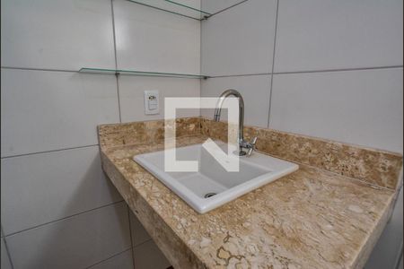 Apartamento para alugar com 60m², 2 quartos e 2 vagas Apartamento para alugar com 60m², 2 quartos e 2 vagasBanheiro da Suíte