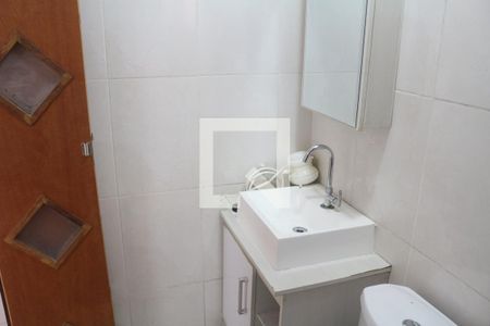 Casa à venda com 160m², 3 quartos e 2 vagasBanheiro 2