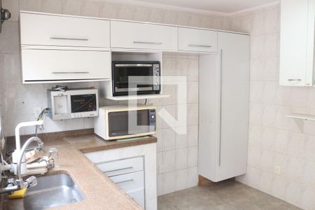 Casa à venda com 160m², 3 quartos e 2 vagasCozinha