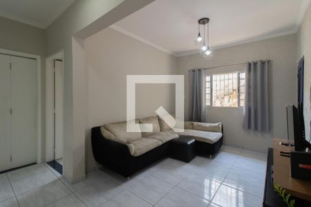 Sala de casa para alugar com 4 quartos, 160m² em Vila Barros, Guarulhos