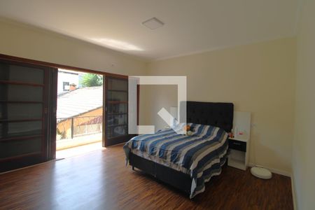 Casa à venda com 650m², 4 quartos e 3 vagasSuíte 2