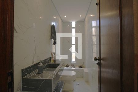 Lavabo de casa à venda com 4 quartos, 650m² em Interlagos, São Paulo