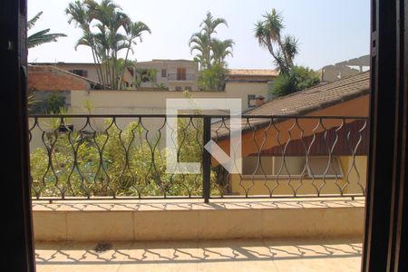 Casa à venda com 650m², 4 quartos e 3 vagasSacada  suíte 2