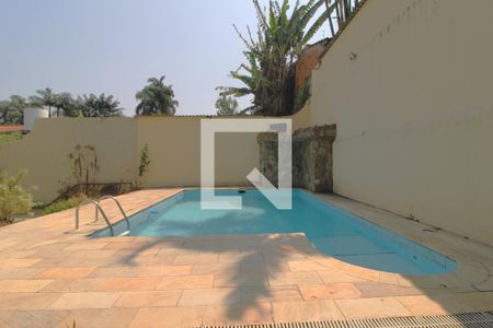 Casa à venda com 650m², 4 quartos e 3 vagasPiscina