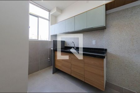 Cozinha de apartamento à venda com 1 quarto, 52m² em Lourdes, Belo Horizonte