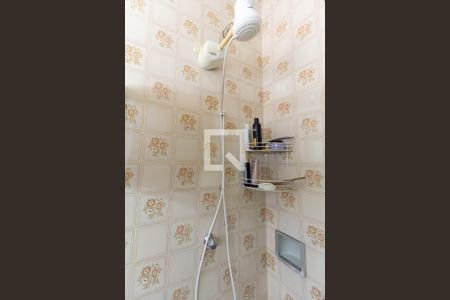 Casa de condomínio à venda com 180m², 3 quartos e 1 vaga Casa de condomínio à venda com 180m², 3 quartos e 1 vagaBanheiro