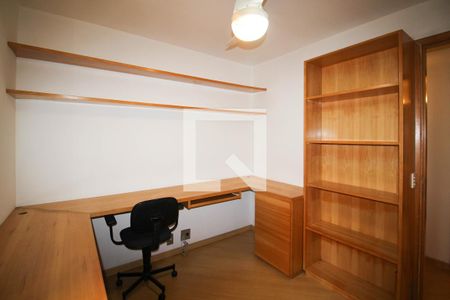 Apartamento à venda com 96m², 2 quartos e 1 vagaQuarto 