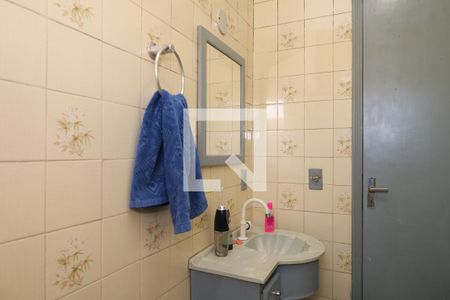 Casa à venda com 350m², 3 quartos e 3 vagasBanheiro 1 (Suíte)