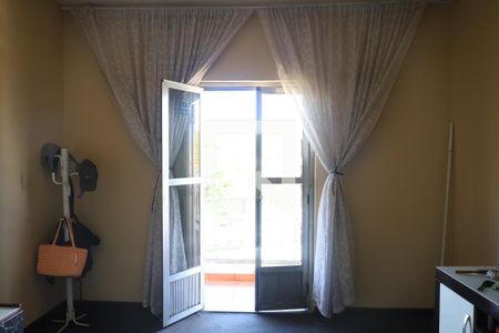 Casa à venda com 350m², 3 quartos e 3 vagasSacada