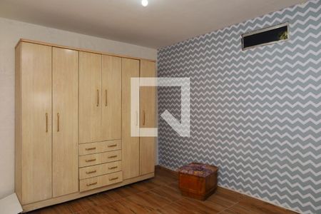 Casa à venda com 350m², 3 quartos e 3 vagasEdícula - Quarto