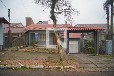 Casa à venda com 381m², 3 quartos e 1 vagaFachada