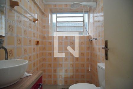 Casa à venda com 381m², 3 quartos e 1 vagaBanheiro 2