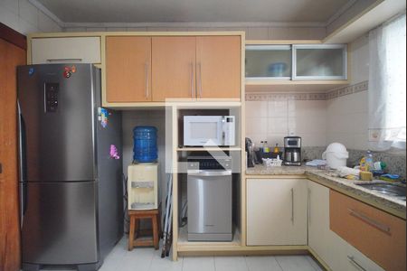 Casa à venda com 381m², 3 quartos e 1 vagaCozinha