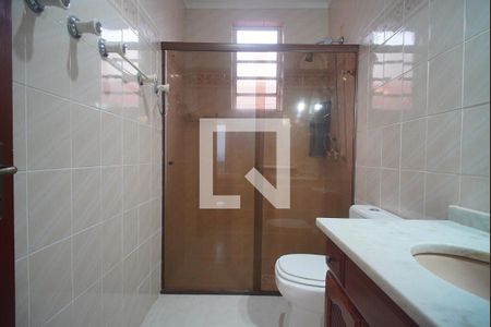 Casa à venda com 381m², 3 quartos e 1 vagaBanheiro da Suíte