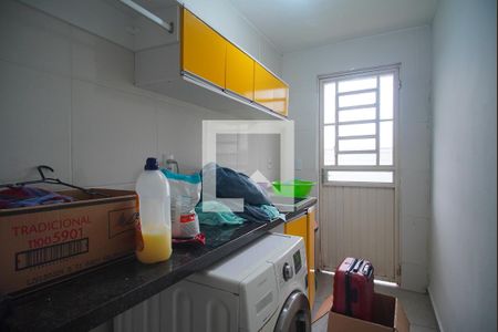 Casa à venda com 381m², 3 quartos e 1 vagaÁrea de Serviço