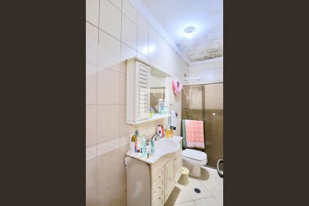 Casa à venda com 220m², 3 quartos e 5 vagasBanheiro do Quarto 3