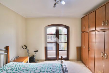 Casa à venda com 220m², 3 quartos e 5 vagasQuarto 1