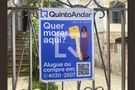 Casa à venda com 220m², 3 quartos e 5 vagasFachada/Plaquinha