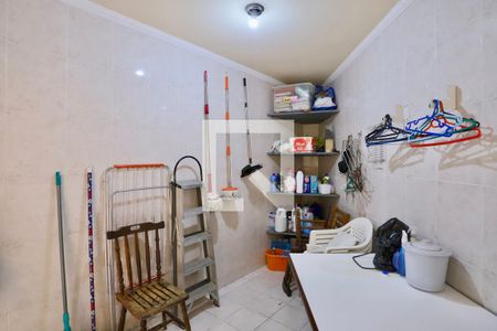 Casa à venda com 220m², 3 quartos e 5 vagasQuarto de Serviço