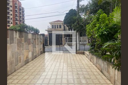 Casa à venda com 220m², 3 quartos e 5 vagasGaragem