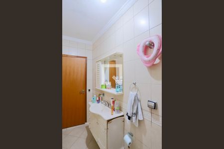 Casa à venda com 220m², 3 quartos e 5 vagasBanheiro do Quarto 3